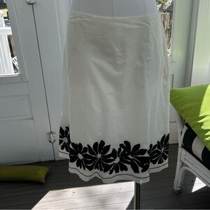 NWT: Ann Taylor Cream Cotton Skirt with Brown Applique